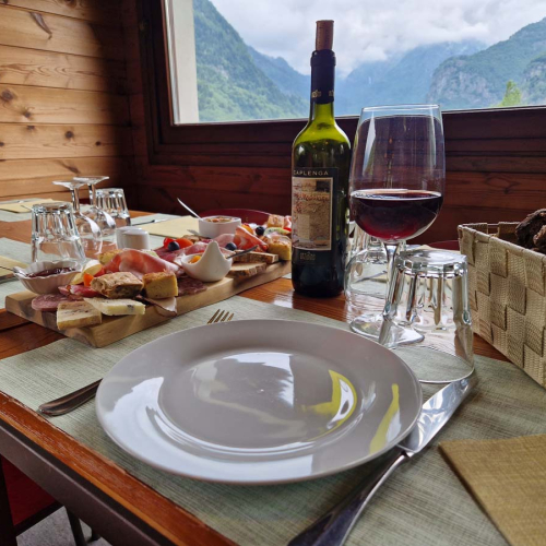 04 La Valsesia Tra Vini D Eccellenza E Gastronomia Tipica